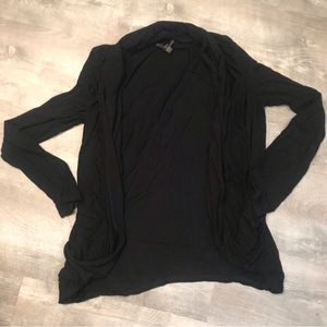 Black Shrug | M